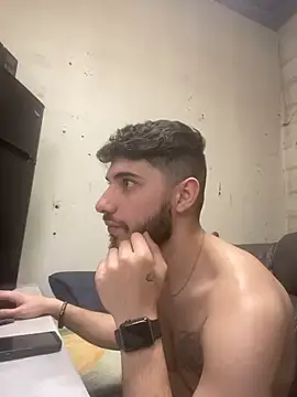 here4pussyy online show from March 2025 03:01:01 AM