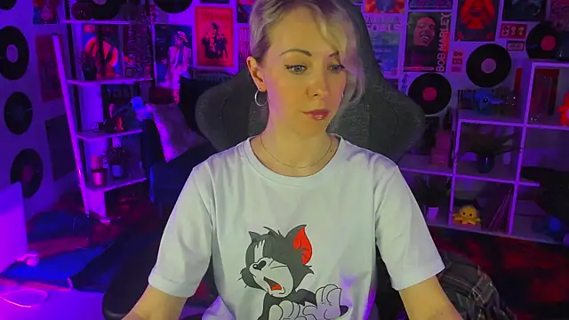 Snapshot of LylithSkye chatting on January 2025 11:28:02 AM LylithSkye online show from January 2025 11:28:02 AM