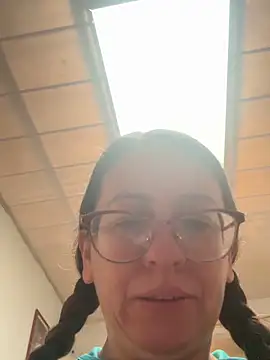 miss hanna07 online show from March 2026 04:22:01 PM