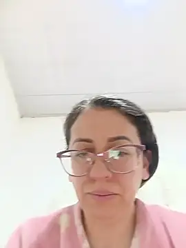 miss hanna07 online show from July 2026 01:50:01 PM