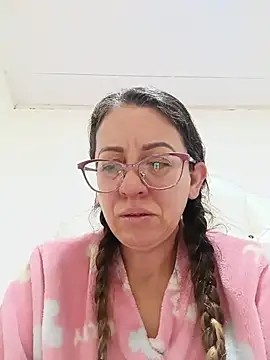 miss hanna07 online show from July 2026 02:43:01 PM