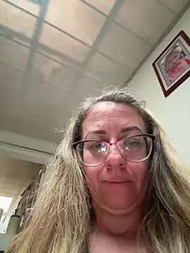 miss hanna07 online show from July 2026 10:08:02 PM