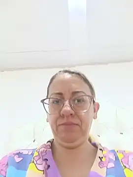miss hanna07 online show from July 2026 12:01:01 PM