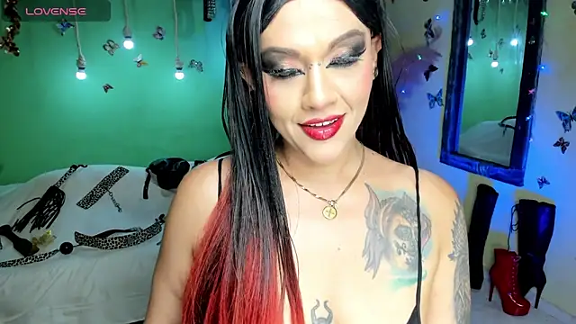 angelina james  online show from May 2026 11:10:01 PM