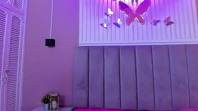 diosa cristal online show from January 2025 03:42:01 AM