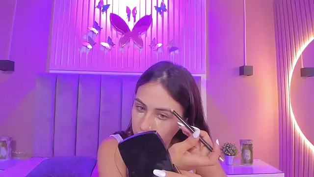 diosa cristal online show from November 2025 03:50:02 AM