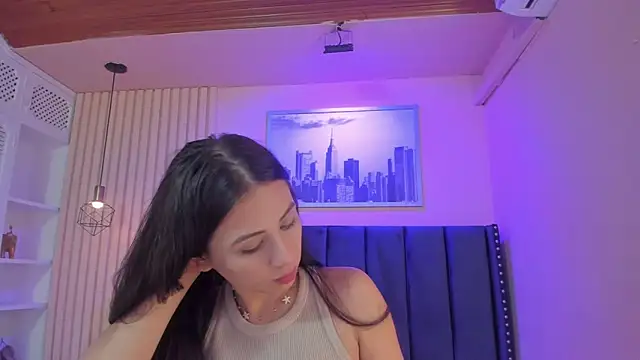 Snapshot of diosa_cristal chatting on May 2026 04:30:02 AM diosa cristal online show from May 2026 04:30:02 AM