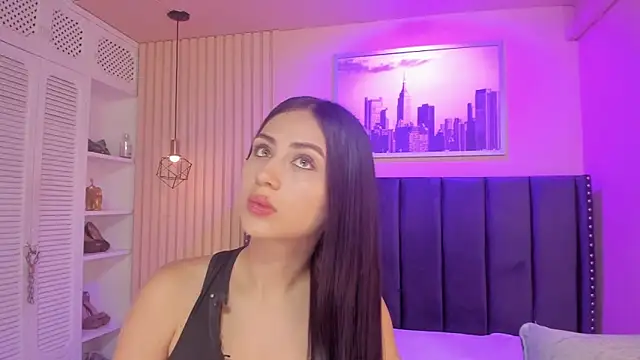 diosa cristal online show from July 2026 03:48:01 AM