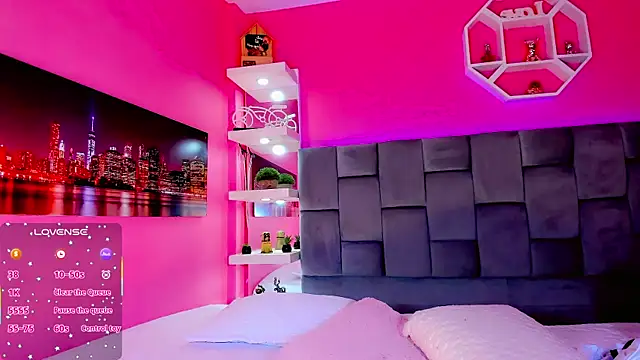 Snapshot of Saamanthaa11 chatting on April 2026 05:01:02 AM Saamanthaa11 online show from April 2026 05:01:02 AM