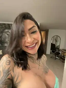 Snapshot of Iam_Annii chatting on February 2025 03:43:01 AM Iam Annii online show from February 2025 03:43:01 AM