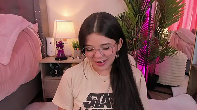 cammiefoalss online show from March 2025 05:50:02 PM