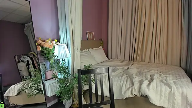 Dearly Emily online show from July 2026 05:22:01 PM