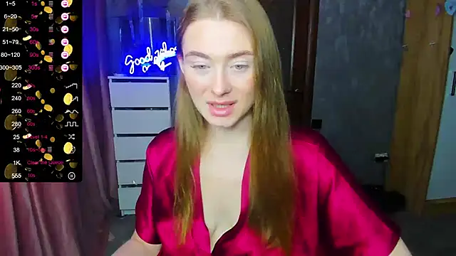 Demure Smile online show from September 2025 05:41:02 AM