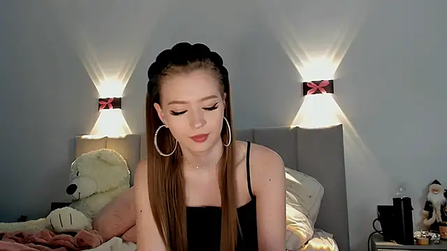 diana nier online show from December 2024 01:39:02 AM