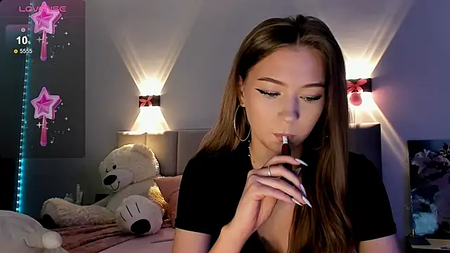 diana nier online show from September 2025 07:19:02 PM