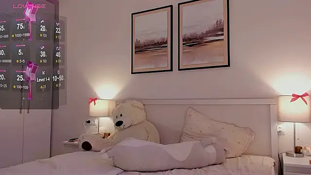 diana nier online show from February 2026 06:11:02 PM