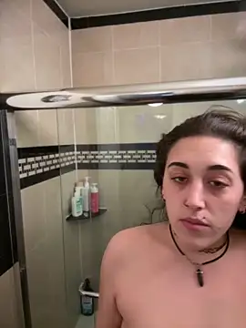 ThicBunz online show from May 2026 03:18:02 PM