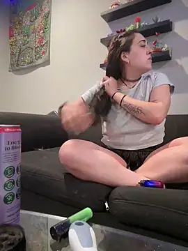 ThicBunz online show from June 2026 07:48:01 PM
