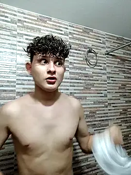 Snapshot of Nathan_Bluee chatting on December 2024 11:18:01 PM Nathan Bluee online show from December 2024 11:18:01 PM