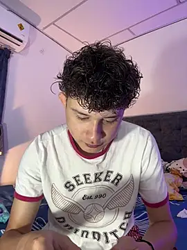 Snapshot of Nathan_Bluee chatting on November 2025 03:01:02 PM Nathan Bluee online show from November 2025 03:01:02 PM