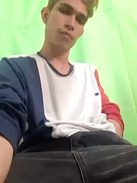 Snapshot of MrCalicoTV chatting on February 2025 04:14:02 AM MrCalicoTV online show from February 2025 04:14:02 AM