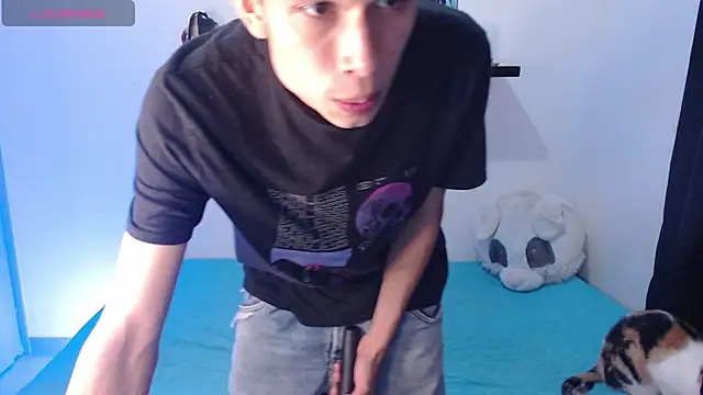 Snapshot of MrCalicoTV chatting on February 2025 04:30:02 AM MrCalicoTV online show from February 2025 04:30:02 AM