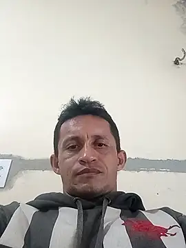 Snapshot of dotado20robson chatting on January 2026 12:21:01 PM dotado20robson online show from January 2026 12:21:01 PM