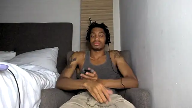 Snapshot of Skinnyblackman chatting on May 2026 05:34:02 AM Skinnyblackman online show from May 2026 05:34:02 AM