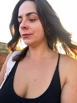 Alicia Hot1 online show from September 2025 05:15:02 PM