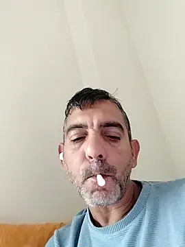 Egemen2245 online show from November 2025 07:29:02 AM