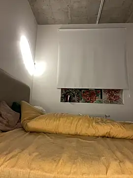 Snapshot of _urbestie_ chatting on March 2025 09:59:01 PM urbestie online show from March 2025 09:59:01 PM