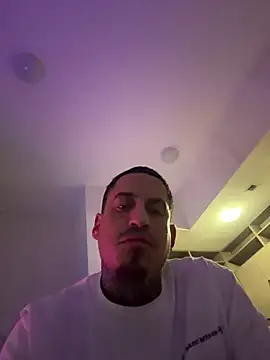 juicyj1311 online show from March 2026 08:03:02 AM