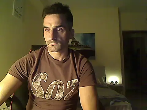 Snapshot of amydamarw chatting on January 2026 10:00:02 PM amydamarw online show from January 2026 10:00:02 PM