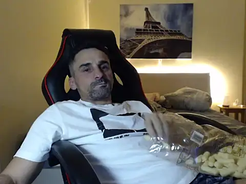 Snapshot of amydamarw chatting on February 2026 04:17:01 PM amydamarw online show from February 2026 04:17:01 PM