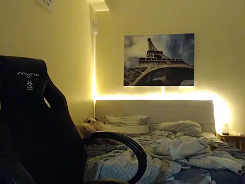 Snapshot of amydamarw chatting on February 2026 05:19:02 PM amydamarw online show from February 2026 05:19:02 PM