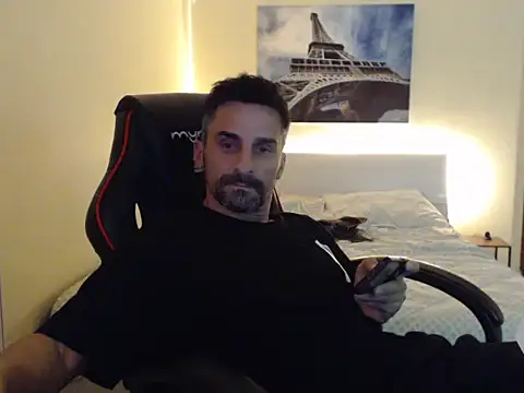 Snapshot of amydamarw chatting on February 2026 07:54:01 PM amydamarw online show from February 2026 07:54:01 PM