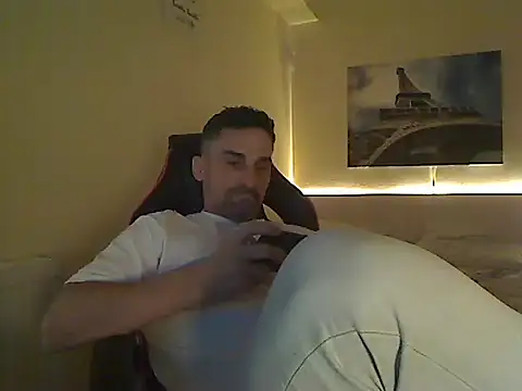 Snapshot of amydamarw chatting on February 2026 06:27:01 PM amydamarw online show from February 2026 06:27:01 PM