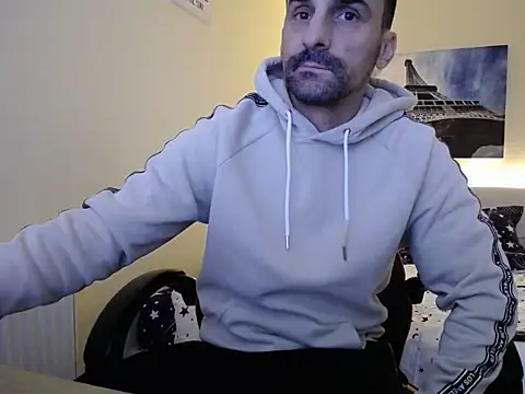 Snapshot of amydamarw chatting on February 2026 06:03:01 AM amydamarw online show from February 2026 06:03:01 AM