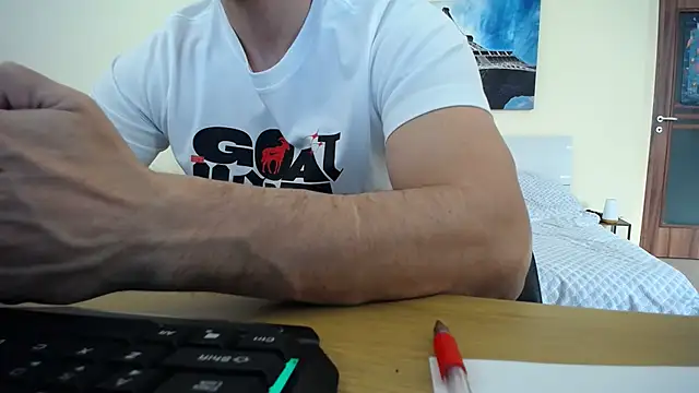 Snapshot of amydamarw chatting on March 2026 01:15:01 PM amydamarw online show from March 2026 01:15:01 PM