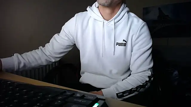 Snapshot of amydamarw chatting on March 2026 04:04:02 AM amydamarw online show from March 2026 04:04:02 AM