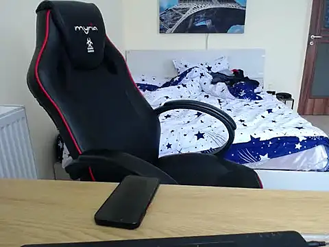 Snapshot of amydamarw chatting on April 2026 01:41:01 PM amydamarw online show from April 2026 01:41:01 PM