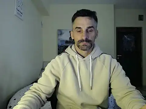 Snapshot of amydamarw chatting on April 2026 10:57:02 AM amydamarw online show from April 2026 10:57:02 AM