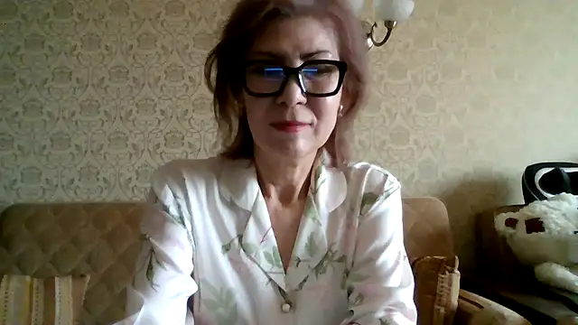 Elegant00Lady online show from April 2026 04:37:01 AM