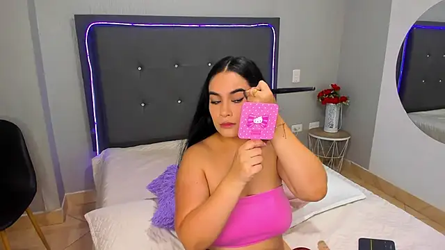 Snapshot of emma_lye chatting on January 2025 08:21:02 PM emma lye online show from January 2025 08:21:02 PM