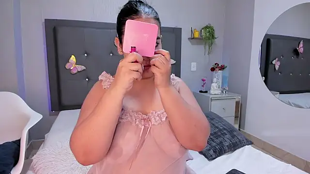 emma lye online show from July 2026 07:50:01 PM