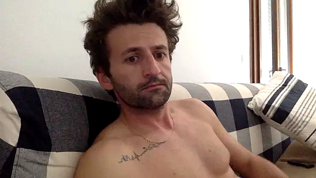 Elwallerox online show from April 2026 11:24:01 AM