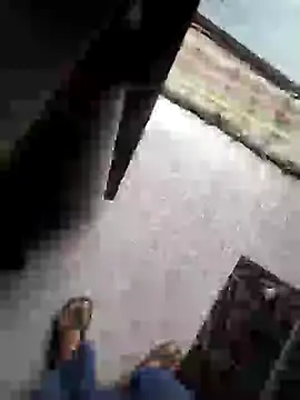 Snapshot of desihulk90 chatting on January 2025 07:38:02 AM desihulk90 online show from January 2025 07:38:02 AM