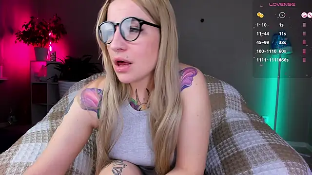 Tanya Acid online show from January 2025 07:38:02 AM