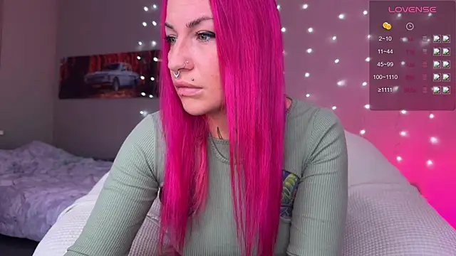 Tanya Acid online show from July 2026 04:39:02 AM