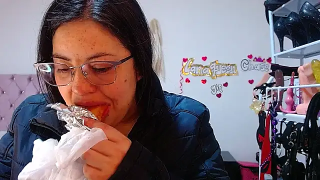 lanaqueen699 online show from October 2025 12:28:01 PM